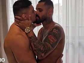 肌肉棒子的巨屌 asian family gay sex videos