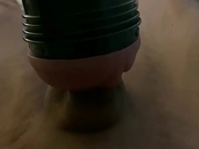 亚洲飞机杯爽玩 asian gay boy's sex videos