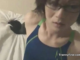 亚洲变装人打飞机 asian muscular gay sex videos