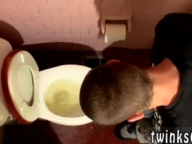 裸体健壮亚洲俊美同志男同电影《一室春光》 smart asian cheerful sex videos