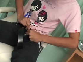 变态医疗癖亚洲双飞3P depraved asian gay sex videos