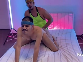 无套狂干。第一部 elated sex videos asian site