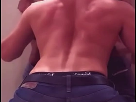 我在健身房厕所夺走了我健身兄弟的处男 sexual intercourse gay asian directory videos