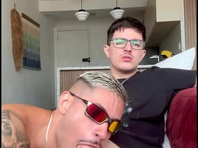 大鸡巴书呆子把骚货屁眼操烂 - 免费 hindi asian gay sex videos