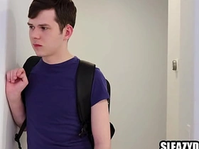 继父趁继母不在家和继子搞基 intercourse videos by asian gay sits