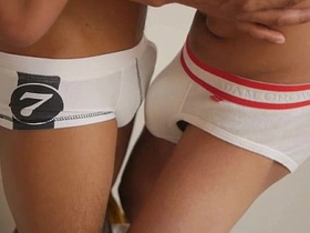 浴室激情性爱 viral asian gay sexual intercourse videos