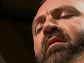 老爹性档案: Cam Curtz被大屌老爹们诱惑征服的狂野之夜 sex jubilant asian videos