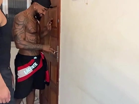 老家伙尝了黑鬼大屌后还要更多 homosexual gay lovemaking videos asian