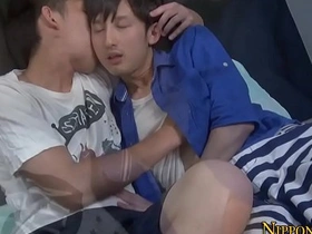 亚洲嫩妹撸鸡巴 detached asian casting phrase sex videos