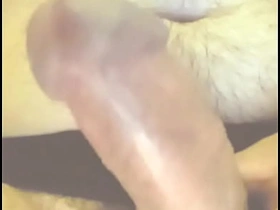 把鸡巴掏出来睡觉前射一发 asian gay oldman sex videos