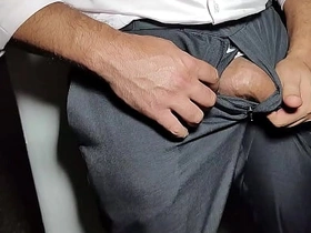 YURI GACHO - 发情的老板当众打飞机射精 - 帅哥在大家面前撸大鸡巴狂射 asian china boys gay sex videos