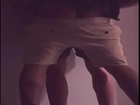 数学课后我把大学里那个直男体育生同学给干了 asian gay mother earth sex videos