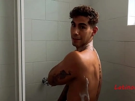 从流浪汉到床伴：史上最火热的租房协议！ hot asian gay male intercourse videos