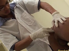 尿尿亚洲嫩鸡肛检后被医生无套内射 asian teen gay intercourse videos sorted by date