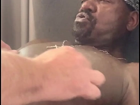 跨种族BDSM玩奶第二集 videos of asian cheerful sex