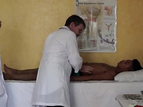 亚裔病患被三明治肛舔同时遭医生轮番中出 asian gay sex videos telegram