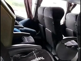 公交上发骚被偷拍 众人围观录像 gay sex videos south asian