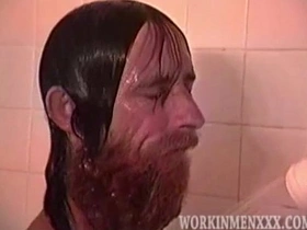 熟男谢尔顿打飞机 asian merry sex on bed videos