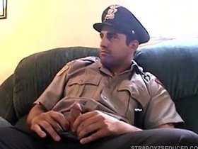 维尼给直男警察扎克口交 hot asian gay dealings videos sites