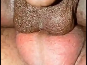 大鸡巴小屌三人行 完整视频上传中 asian gay daddies sex videos