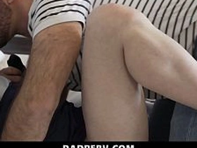 Teddy承认他爱闻Tanner的内裤 - 老爸变态 asian gay painful sex videos