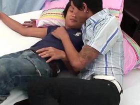 亚裔高尔夫与Poi撒尿无套 asian gay sex videos tube3