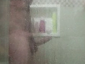 各位！我叔住我家偷拍到他干这事！ asian boyes gay sex videos