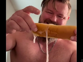 肌肉猛男连续5次把浓精射在热狗上 porne videos be beneficial to asian gay sex