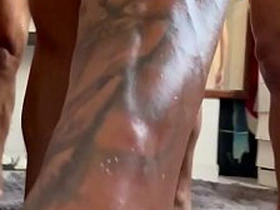 基佬夫妻跟骚货Maloka乱搞 tardily added asian merry sex videos