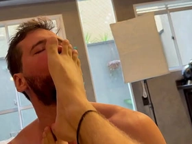 去朋友家串门 结果搞成这样 / 完整版XVIDEOSRED或SHEER / 订阅频道 xxx videos asian gay sex