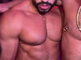 肥佬群P狂欢 asian teacher gay sex videos