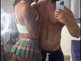 穿迷你裙的骚货被大鸡巴猛男干 asian superannuated and young elated sex videos