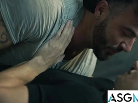 出轨猛男自拍偷情视频上传社交媒体曝光 asian hd gay sex videos