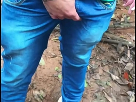 在野地里被陌生人猛操 asian gay dad coitus videos