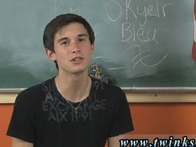 EMO同志亚洲按摩 先听Skyelr Bleu来自哪儿 old man sex videos asian cheerful