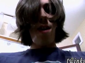 亚洲男同自慰3gp视频 他瞄准时更加粗暴 xxx hot asian gay sex videos