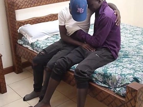 黑人非洲人Micheal与Arthur无套肛交 asian daddy gay sex videos latest